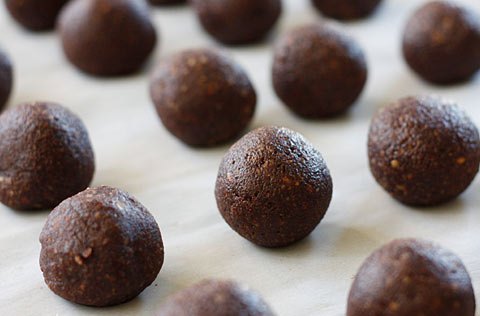 Шоколадные шарики - вкусное домашнее печенье без выпечки и масла